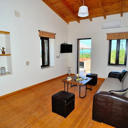 Pithari Villa *