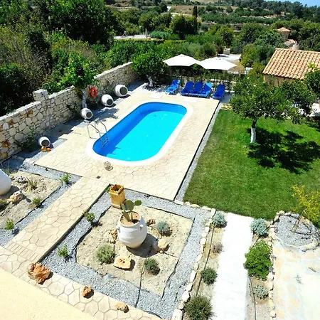 Pithari Agios Dimitrios (Crete)